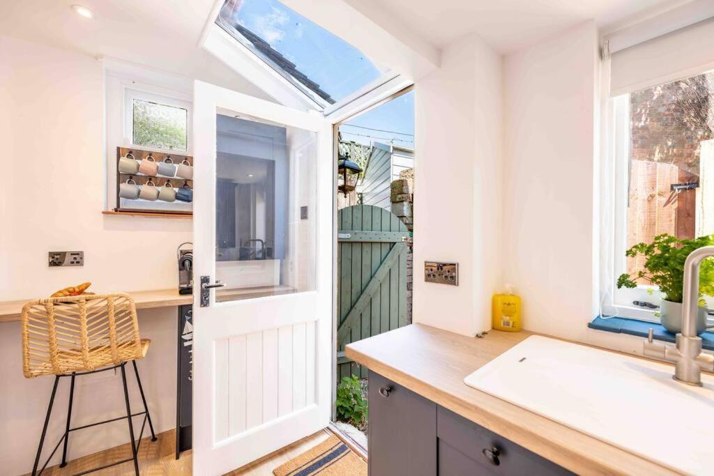 The Lymington Sailor'S Cottage エクステリア 写真